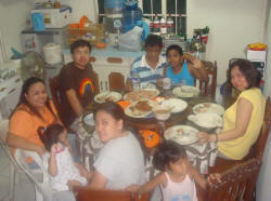 Tita Mhey Bagalso in paete